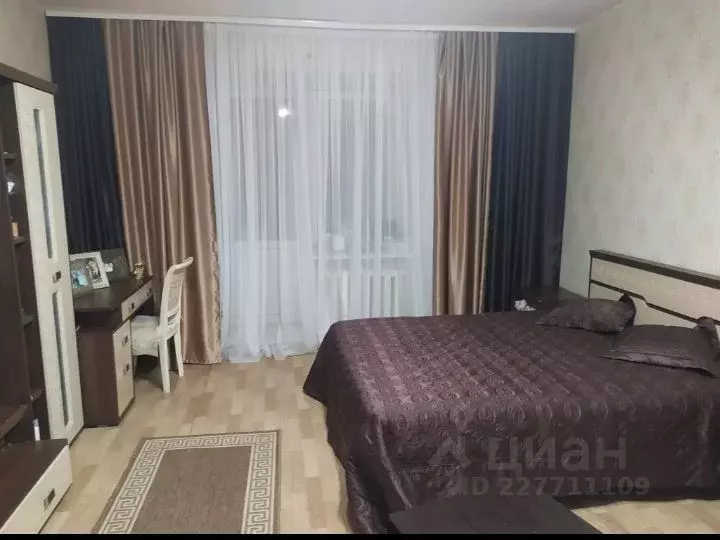 2-к кв. Тюменская область, Тюмень ул. Чернышевского, 2ак5 (65.0 м) - Фото 1