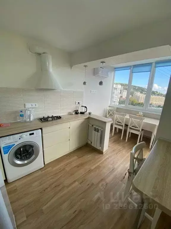 2-к кв. Крым, Ялта ул. Ленинградская, 2 (63.0 м) - Фото 2