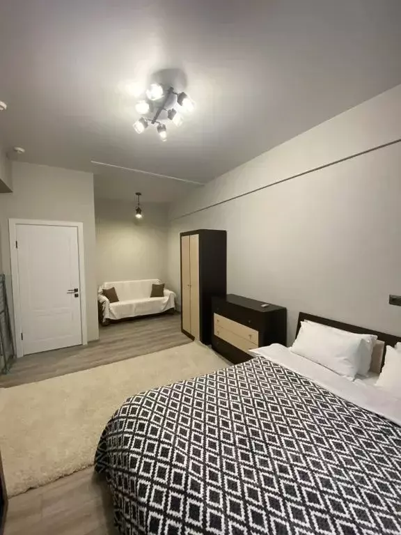 1-к кв. Краснодарский край, Сириус пгт ул. Тюльпанов, 17 (46.0 м) - Фото 1