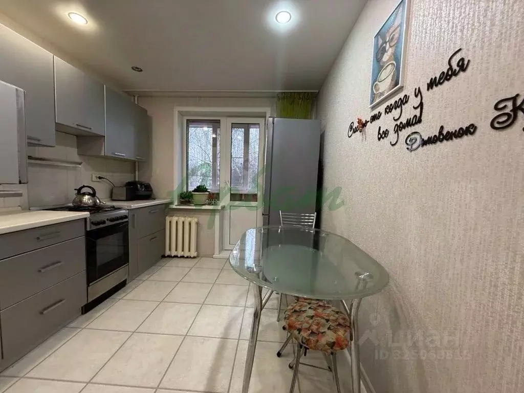 3-к кв. Тверская область, Тверь Оборонная ул., 3 (66.9 м) - Фото 2