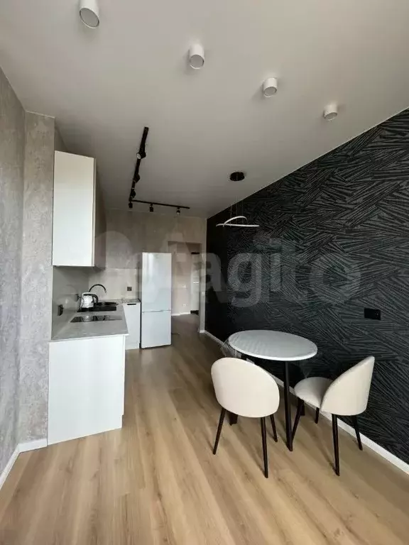 1-к. квартира, 41 м, 6/18 эт. - Фото 1