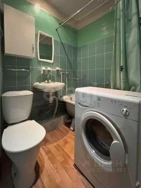 2-к кв. Псковская область, Псков Стахановская ул., 2 (42.6 м) - Фото 1