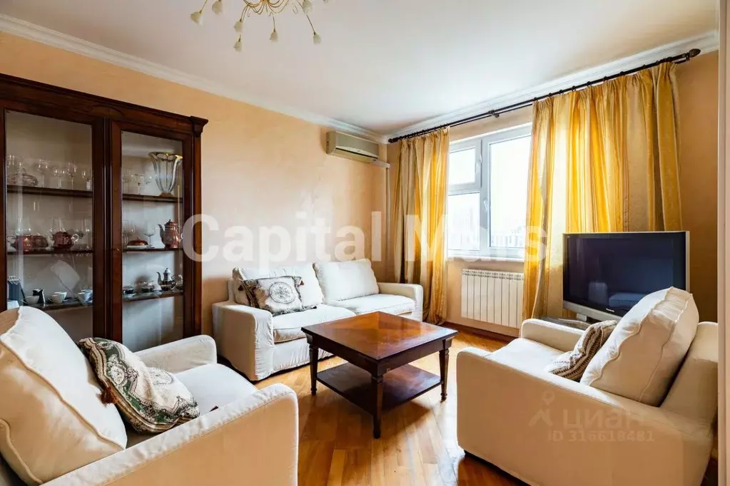 3-к кв. Москва ул. Сергея Макеева, 1 (83.0 м) - Фото 0