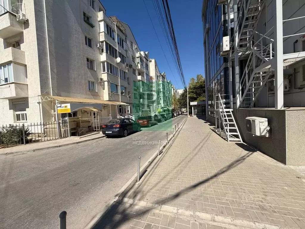 Помещение свободного назначения в Севастополь просп. Октябрьской ... - Фото 1