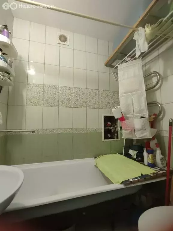 1-комнатная квартира: Евпатория, улица имени 60-летия Октября, 17 ... - Фото 0