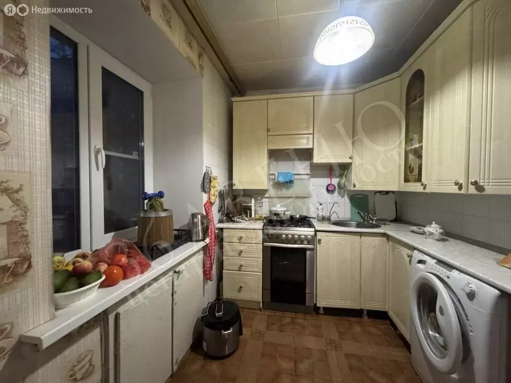 2-комнатная квартира: Воронеж, улица 25 Января, 2 (61.7 м) - Фото 1