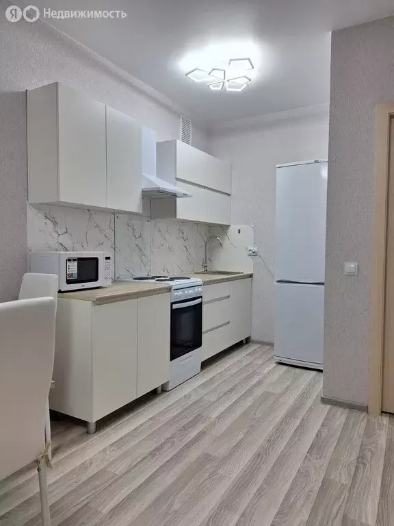 2-комнатная квартира: Волгоград, улица имени Бармянцева, 2 (40 м) - Фото 1