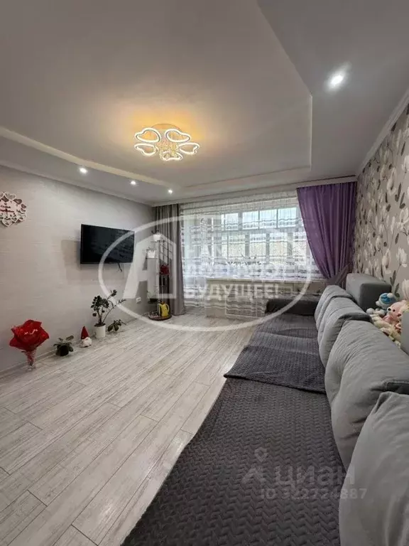 3-к кв. Пермский край, Кунгур ул. Космонавтов, 7 (65.4 м) - Фото 1