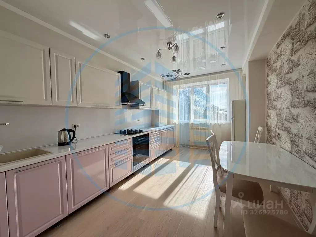 2-к кв. Ставропольский край, Ессентуки Пятигорская ул., 124А (74.5 м) - Фото 1