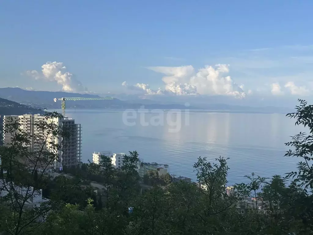 Участок в Крым, Алушта муниципальный округ, пос. Утес ул. Виноградная ... - Фото 0