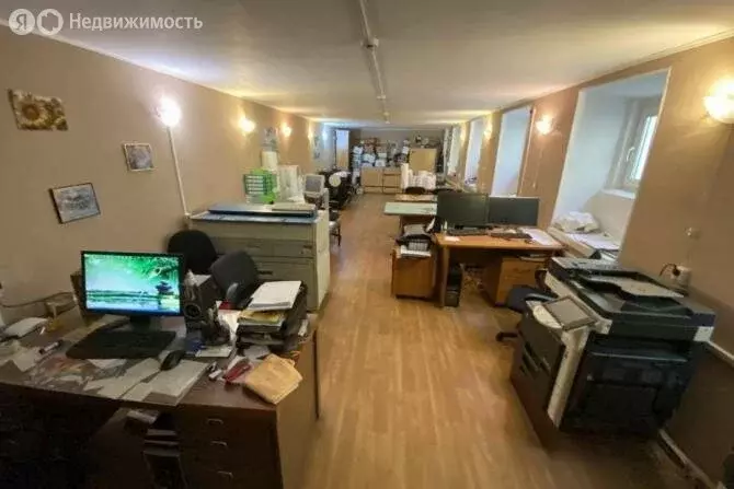 Помещение свободного назначения (200 м) - Фото 1