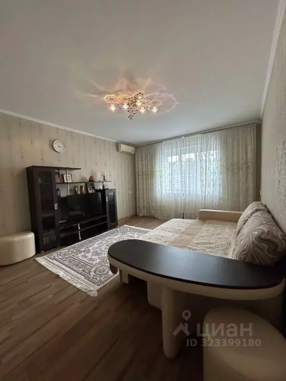 1-к кв. Саратовская область, Энгельс ул. Тельмана, 18 (50.0 м) - Фото 0