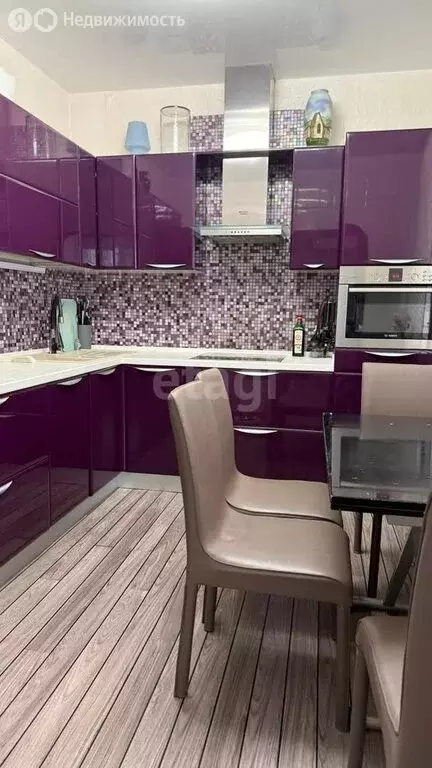 3-комнатная квартира: Хабаровск, Волочаевская улица, 87 (87.7 м) - Фото 1