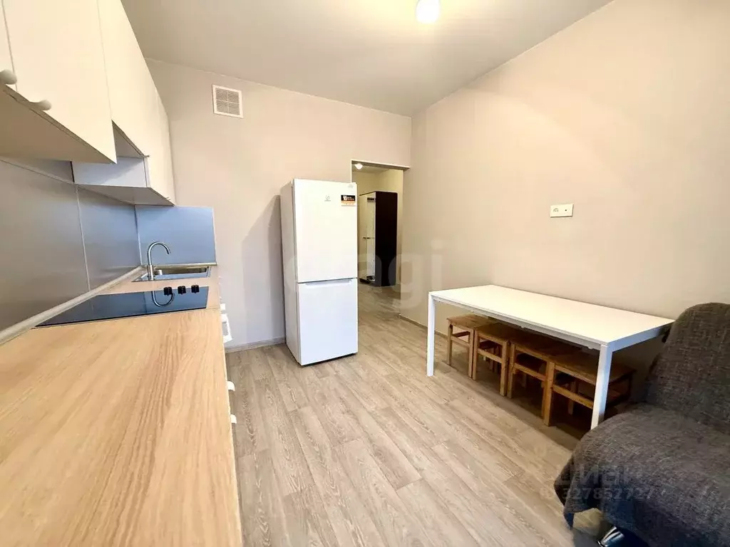 1-к кв. Татарстан, Казань ул. Чингиза Айтматова, 9 (40.0 м) - Фото 2