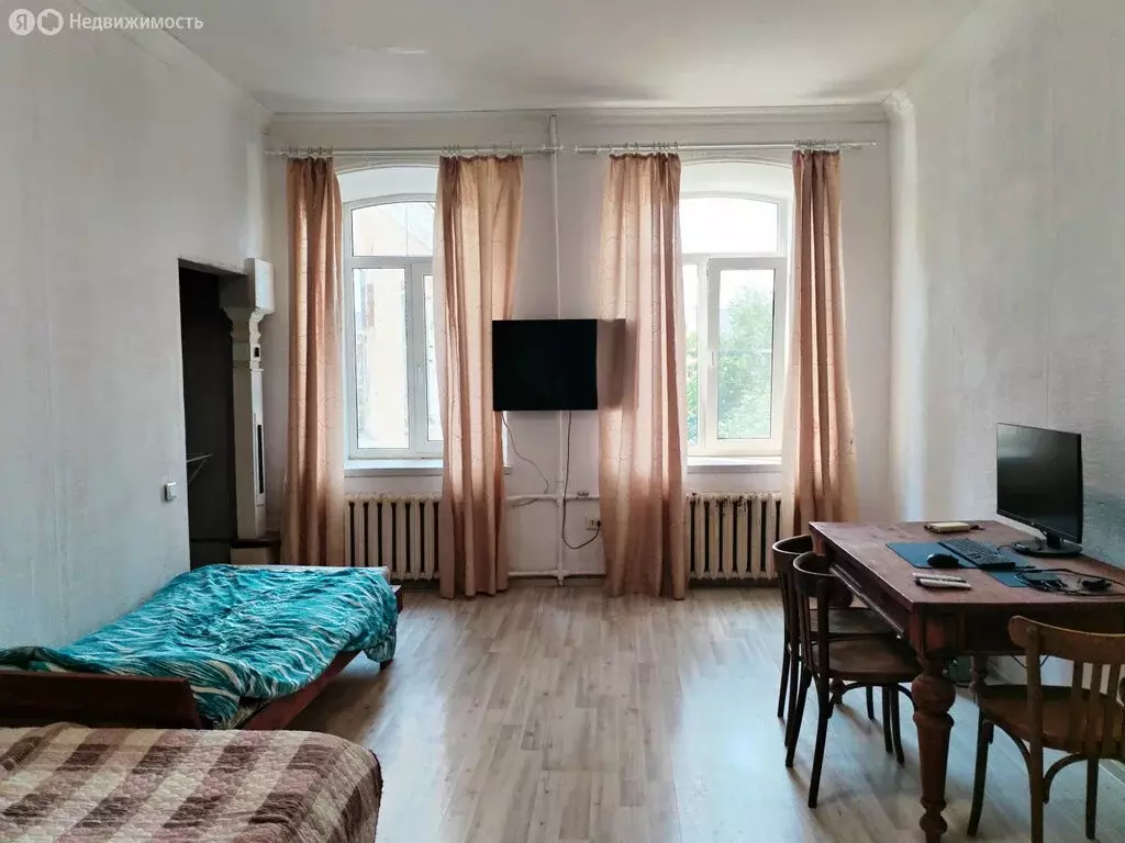 2-комнатная квартира: Уфа, Коммунистическая улица, 37 (75.3 м) - Фото 1