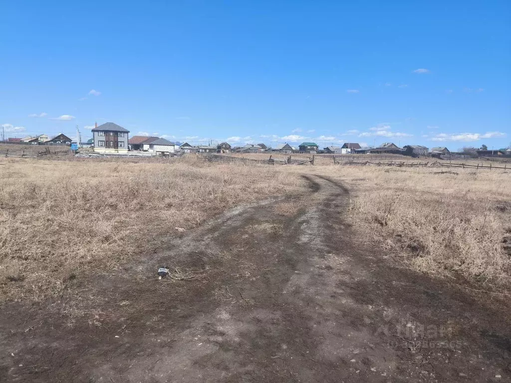Участок в Иркутская область, Иркутский муниципальный округ, с. ... - Фото 1