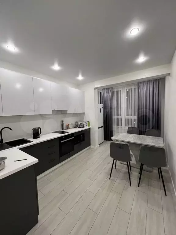 1-к. квартира, 40 м, 5/14 эт. - Фото 0