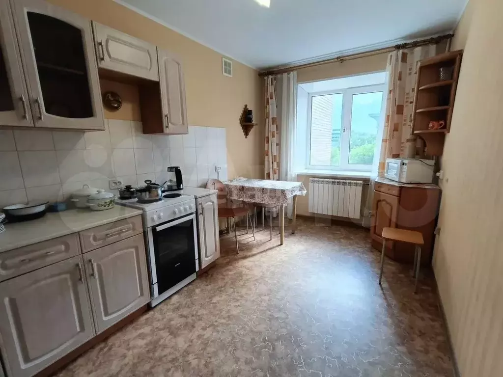 1-к. квартира, 40 м, 4/14 эт. - Фото 0