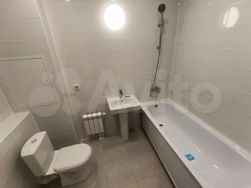 Аукцион: 2-к. квартира, 63,6 м, 23/23 эт. - Фото 1