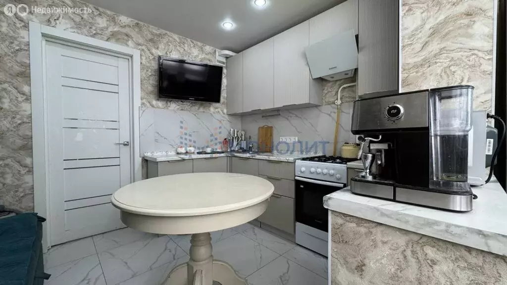 1-комнатная квартира: Чебоксары, улица Кадыкова, 12 (33.3 м) - Фото 2