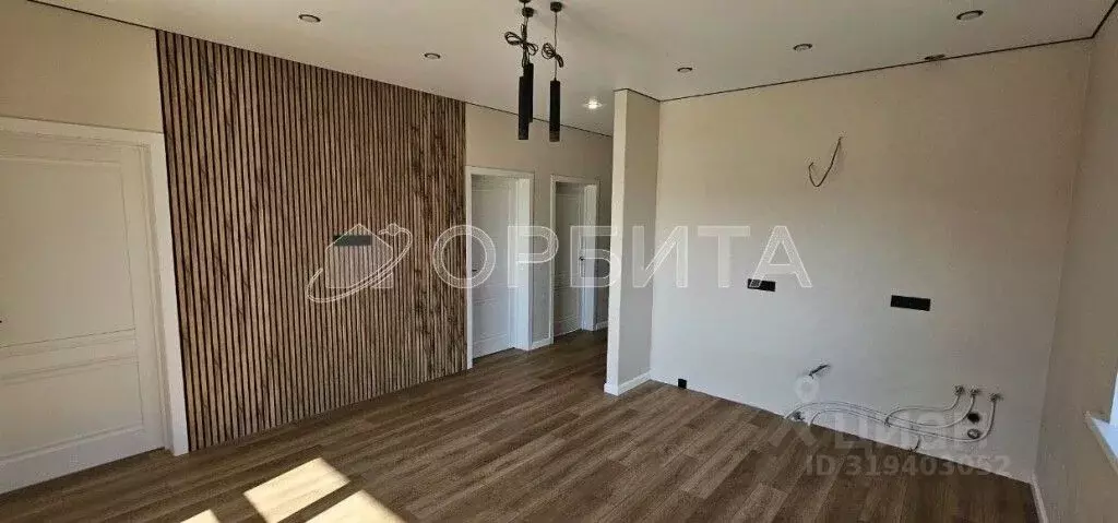 Дом в Тюменская область, Тюменский район, д. Ушакова  (80 м) - Фото 0