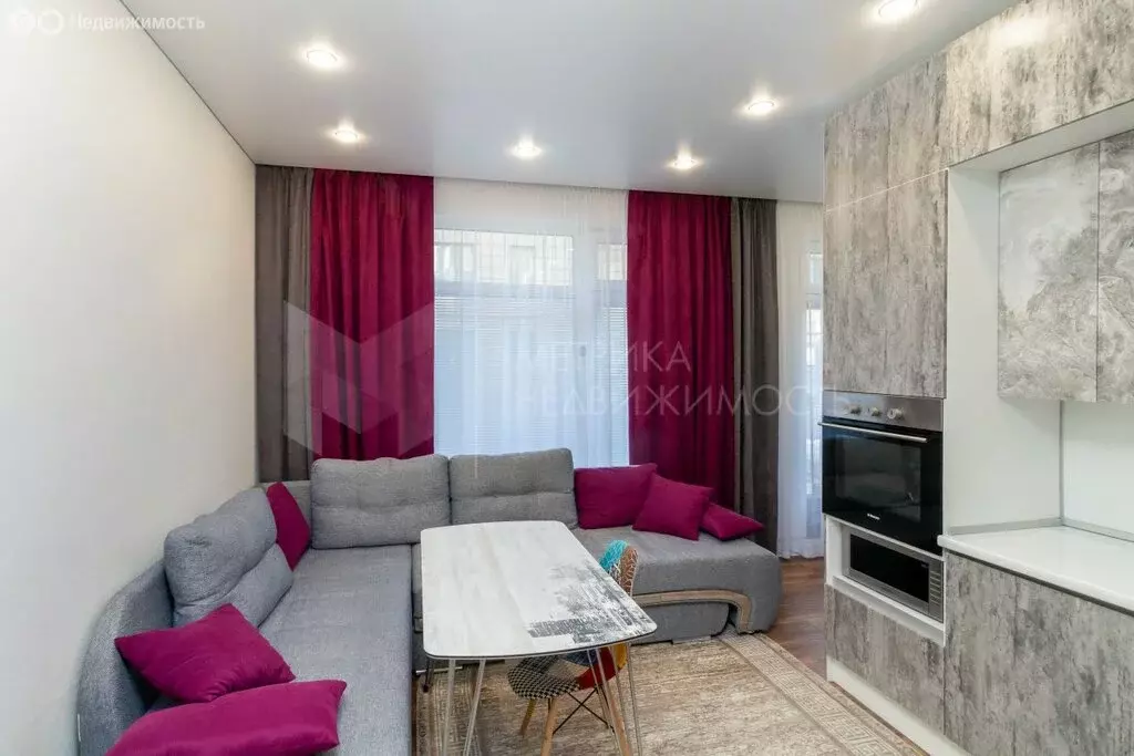 1-комнатная квартира: Тюмень, Стройотрядовская улица, 14 (37 м) - Фото 2