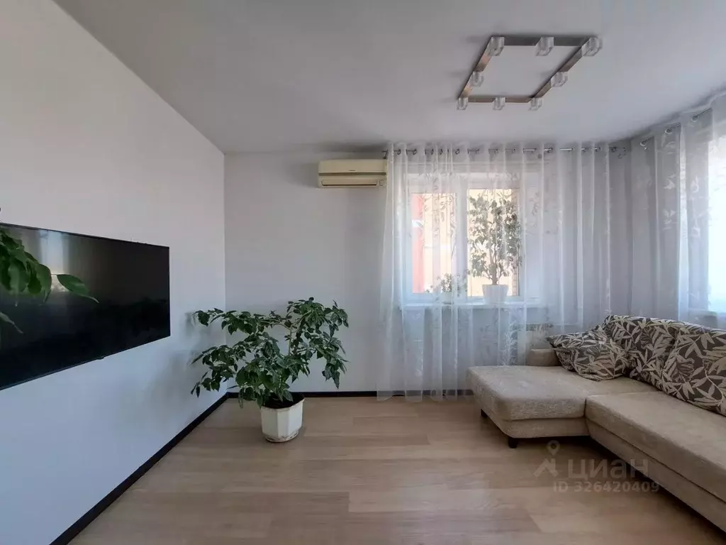 1-к кв. Хабаровский край, Хабаровск ул. Истомина, 22А (56.3 м) - Фото 2