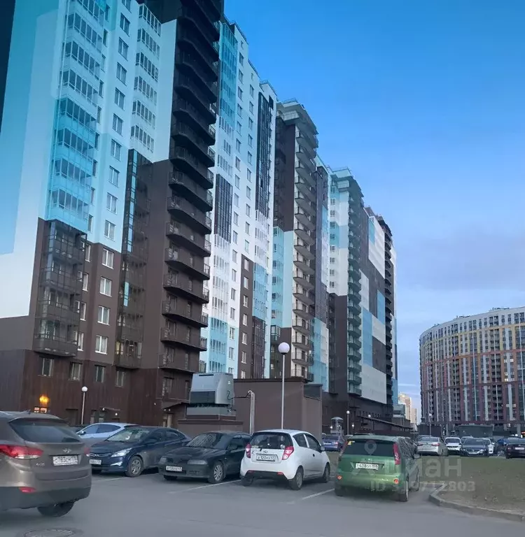 Гараж в Санкт-Петербург Комендантский просп., 64к1 (17 м) - Фото 0
