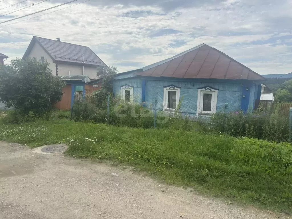 Дом в Златоуст, Уральская улица (49.9 м) - Фото 2