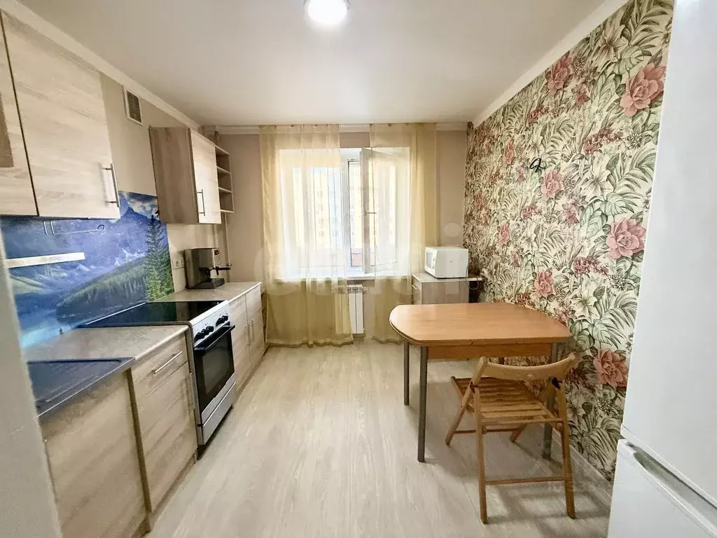 2-к кв. Белгородская область, Белгород ул. Конева, 7 (64.0 м) - Фото 1