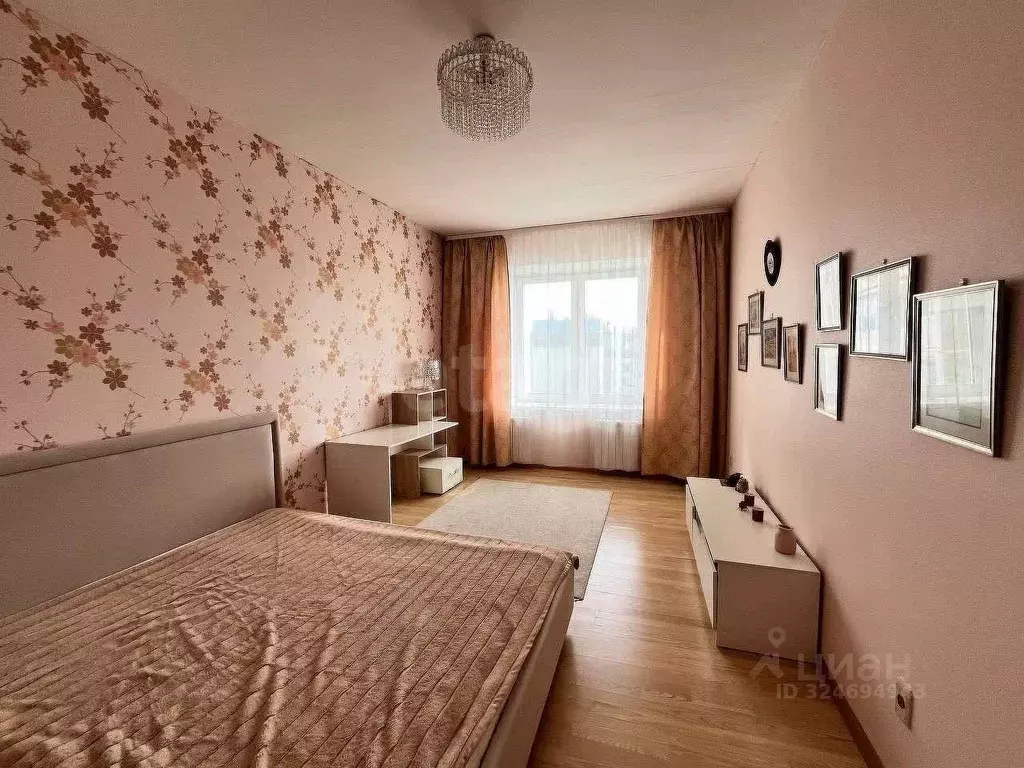 3-к кв. Челябинская область, Челябинск ул. Работниц, 72 (93.7 м) - Фото 1