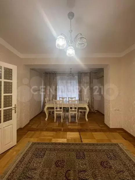 3-к. квартира, 110м, 1/6эт. - Фото 1