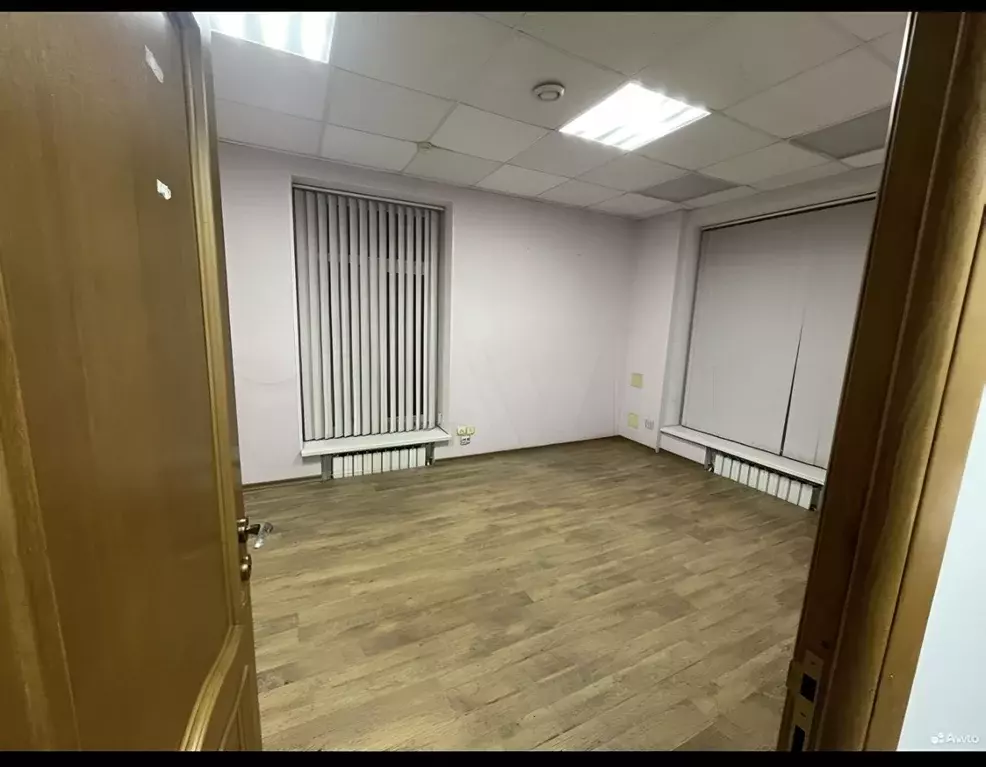 Офис в Ленинградская область, Выборг Вокзальная ул., 4 (17 м) - Фото 0