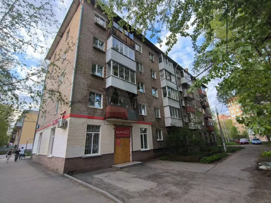 Комната 11 м в 5-к., 2/5 эт. - Фото 0