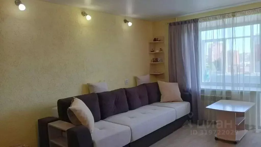 1-к кв. Удмуртия, Глазов ул. Толстого, 40 (35.0 м) - Фото 0