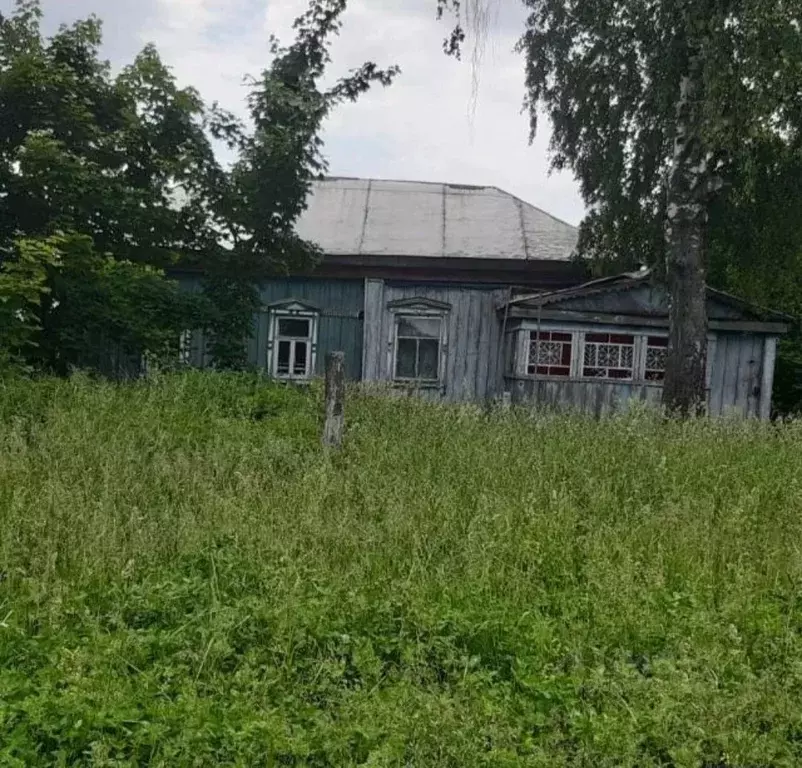 Дом в Мордовия, Большеигнатовский район, с. Киржеманы ул. Ленина (42 ... - Фото 0
