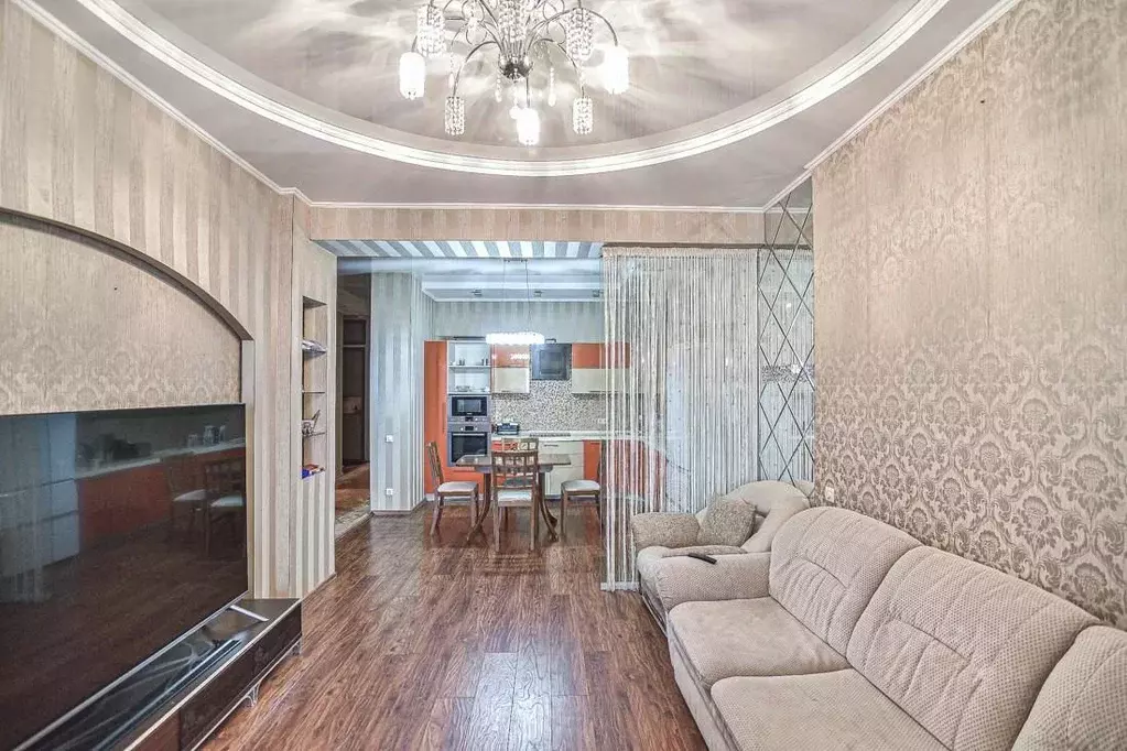 3-к кв. Сахалинская область, Южно-Сахалинск ул. А.О. Емельянова, 11А ... - Фото 1