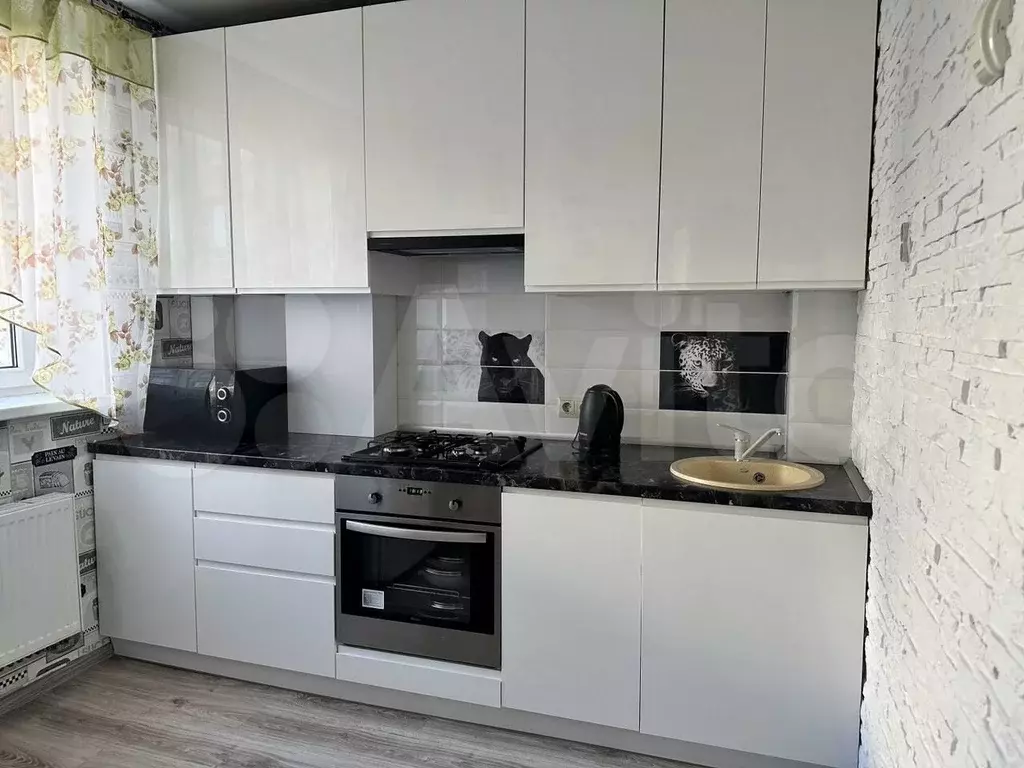 2-к. квартира, 57 м, 2/9 эт. - Фото 0