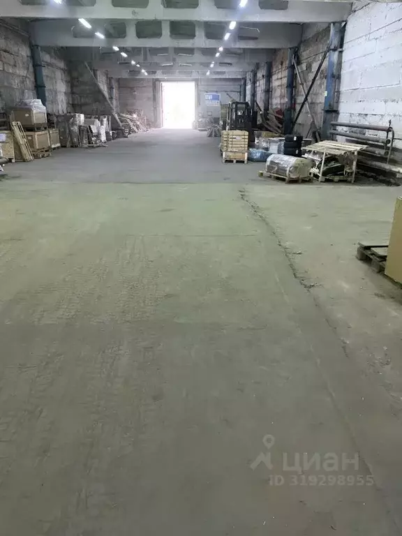 Склад в Ханты-Мансийский АО, Радужный ул. Казамкина, с5/4 (500 м) - Фото 1