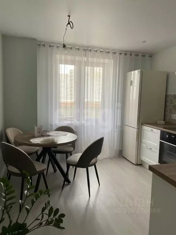 1-к кв. Воронежская область, Воронеж ул. Переверткина, 1/12 (46.6 м) - Фото 2