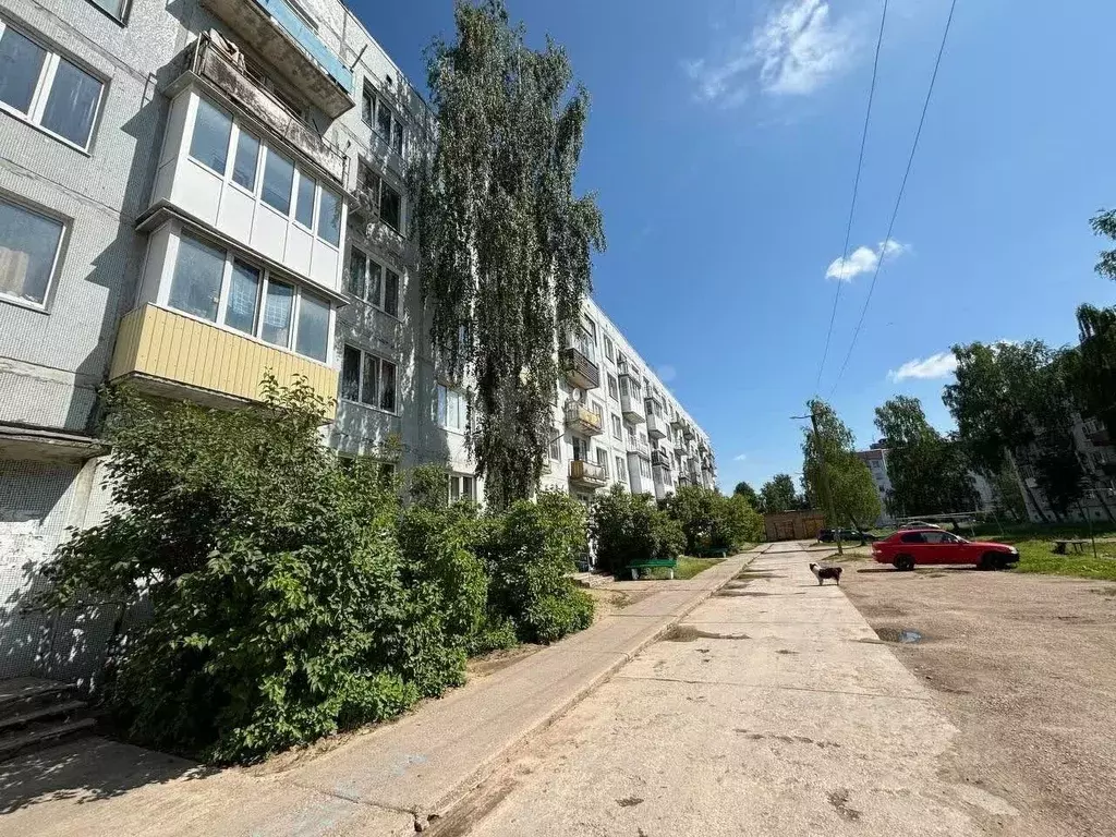 2-к кв. Псковская область, Остров Коммунистическая ул., 4 (47.7 м) - Фото 2