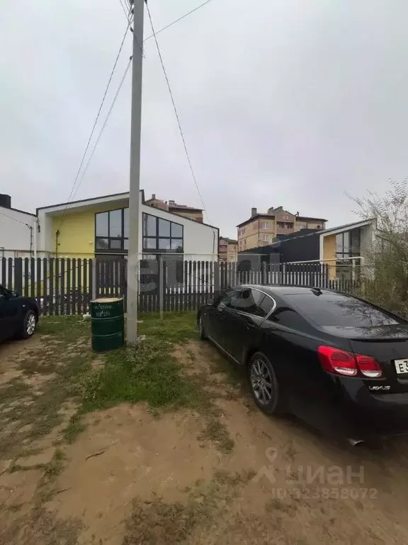 Таунхаус в Калмыкия, Элиста ул. В.И. Ленина, 333Ак1 (105 м) - Фото 1