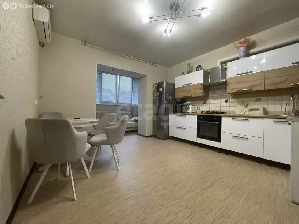 1-комнатная квартира: Энгельс, Степная улица, 55А (47 м) - Фото 2