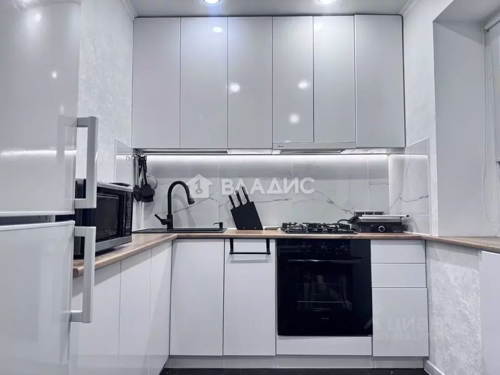 2-к кв. Саратовская область, Балаково Минская ул., 10 (44.1 м) - Фото 1