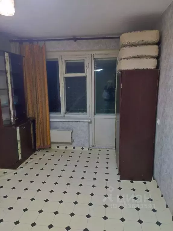 4-к кв. Красноярский край, Красноярск ул. Менжинского, 12а (33.0 м) - Фото 1