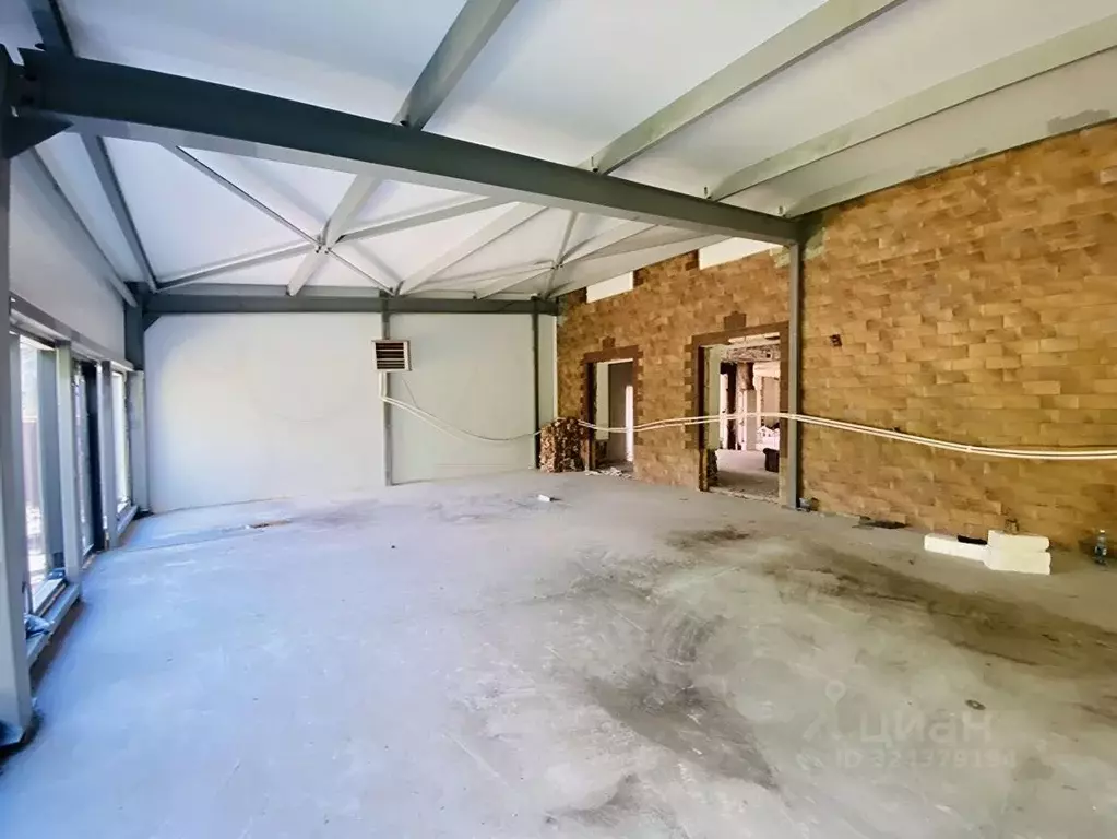 Торговая площадь в Новосибирская область, Новосибирск Берестяная ул., ... - Фото 1