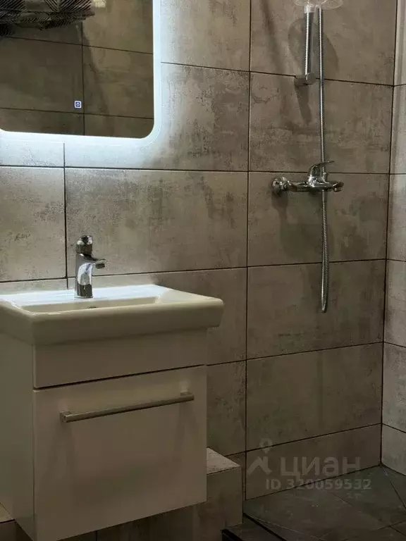 Студия Новосибирская область, Новосибирск ул. Забалуева, 102 (31.0 м) - Фото 0