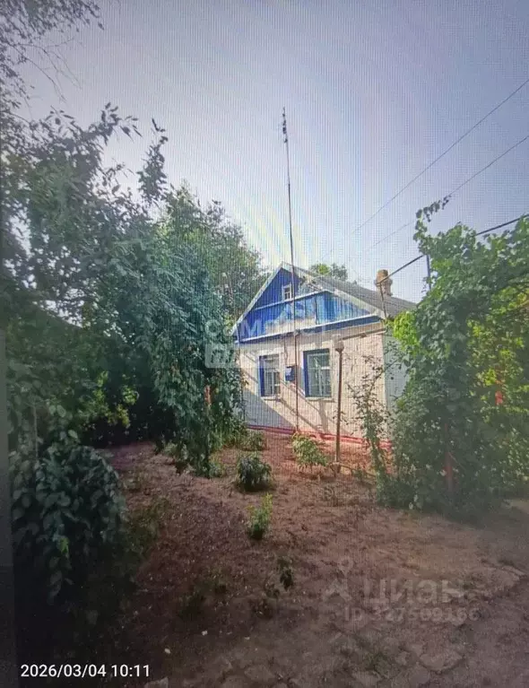 Дом в Калмыкия, Яшалтинский район, Красномихайловское с/мо, с. ... - Фото 1