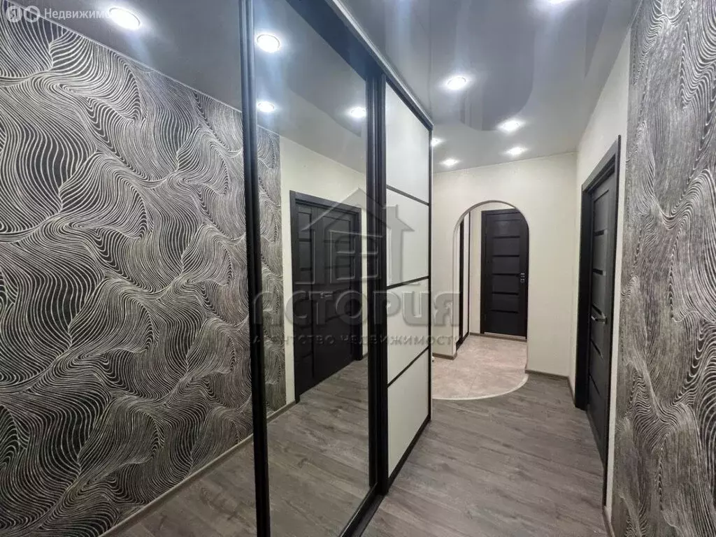 2-комнатная квартира: Красноярск, микрорайон Северный, улица ... - Фото 1