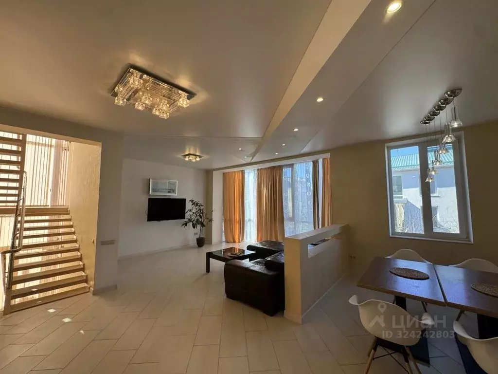 Дом в Крым, Симферополь ул. Аральская (280 м) - Фото 2